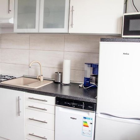 Al-Dom Apartamenty Szary Bursztyn Kolobrzeg Exterior photo